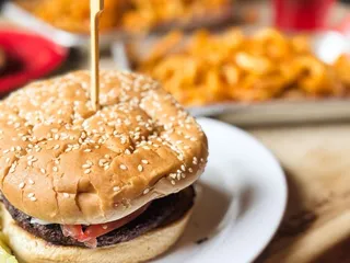 Honest John's Bar & Grill