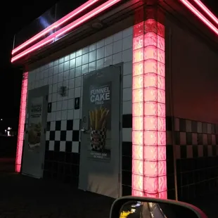 Getting dinner for babe and me