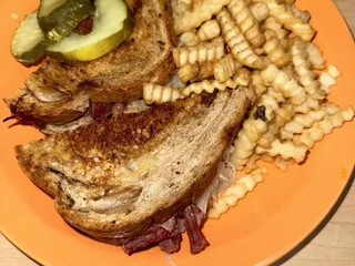Village Inn