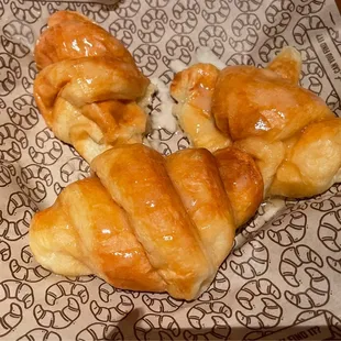 Free Bread was dropped off and no one ever returned. After letting the hostess know and still no service, we left.