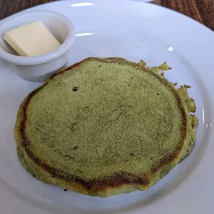 They let me order just one.  Perfect matcha pancake.  :)