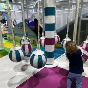 Little kids (4 and under) segregated area