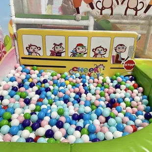 Ball pit