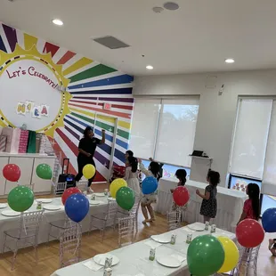 Birthday party dance