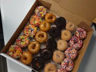 Rad Ringo's Mini Donuts