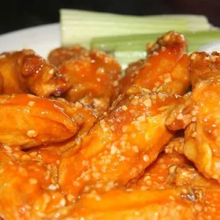 chicken wings, fried chicken wings, poultry, bbq chicken, chicken, chicken wings and fried chicken, food, bbq wings, fried chicken