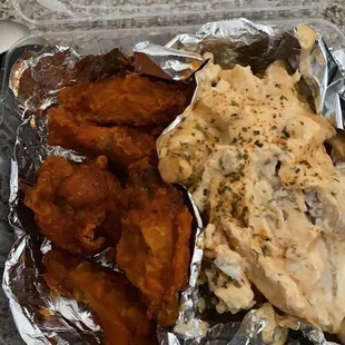 Wings with Crab Fries Buffalo flavored 5 wings