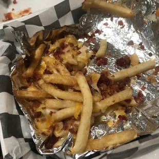 Bacon cheese fries