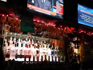 Ted's Sports Pub