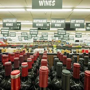 Over 8000 wines to choose from!