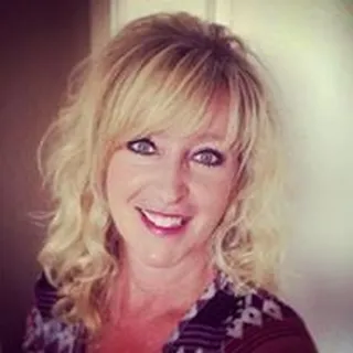 Julie P.