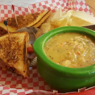 Arty special sandwich with spicy green chile chicken soup. Service is great so far!