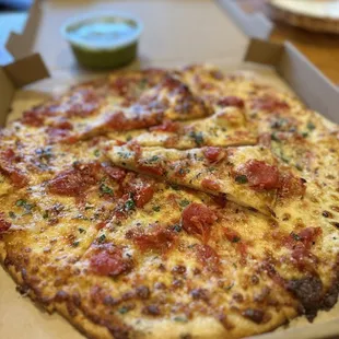 The Pizza with Green Garlic sauce