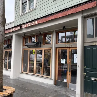 Closed during lunch now on saturdays
