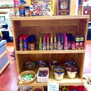 More hot sauce on display for sale. #UpCloseSavor XP