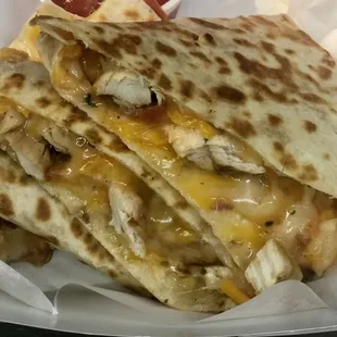 Pulp Chicken Quesadilla fajita marinated chicken, homemade pico, Monterey Jack and cheddar cheese. Served with salsa and sour cream.