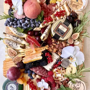 Medium Cheese &amp; Charcuterie Board