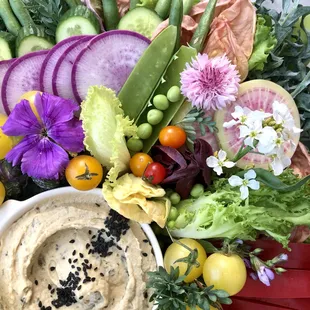 Fragment - Vegetables and Hummus