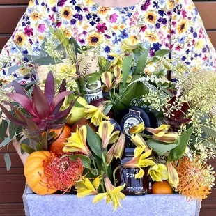 Medium Gift Basket for all corporate gift occasions