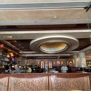 sushi and sashimi, interior