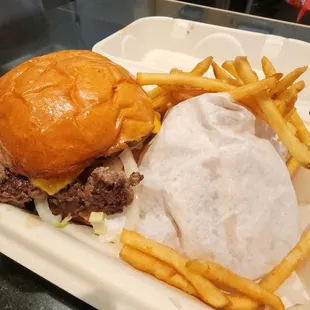 Cheeseburger and Fries Combo