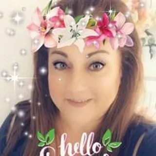 Darcie F.
