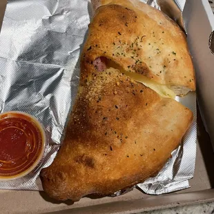 Ham and pepperoni Stromboli