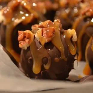 Chocolate Pecan Cheesecake Truffles