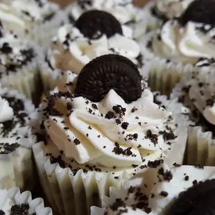 oreo cookies and cream frosting