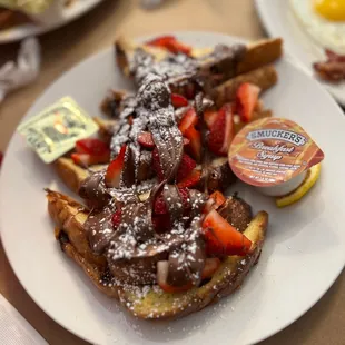 Delicious French Toast with Nutella and strawberries  !