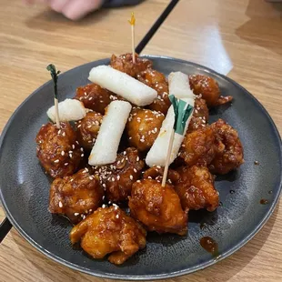 D.G.J D.G.J - Dak Gang Jeong sweet spicy