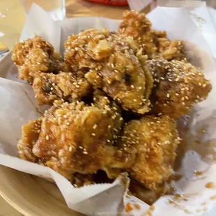 bbq wings, chicken wings and fried chicken, fried chicken wings, poultry, fried chicken, chicken wings, chicken, food, bbq chicken