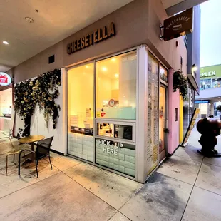 Cheesetella