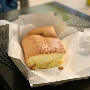 Cheesetella Castella