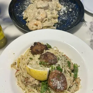 Fettuccine Alfredo