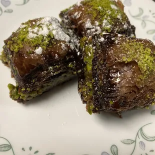 Baklava with choclate