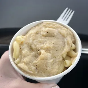 Side of mac and cheese