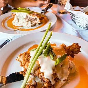 Cheever 's Chicken Fried Steak (split)
