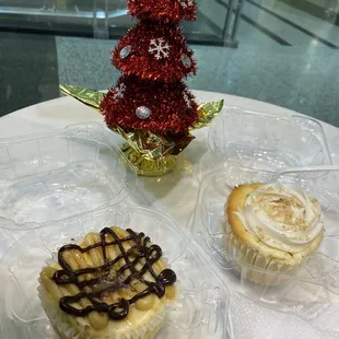 Turtle cheesecake and Plain cheese Cupcake $15