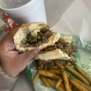 Green beans and spicy cheezstake