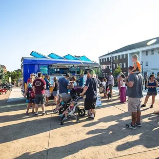 a large group of people