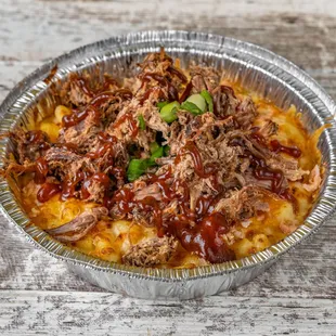 Pull beef Mac and cheese