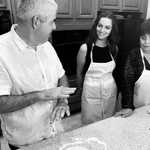 Everyone having fun with pizza class