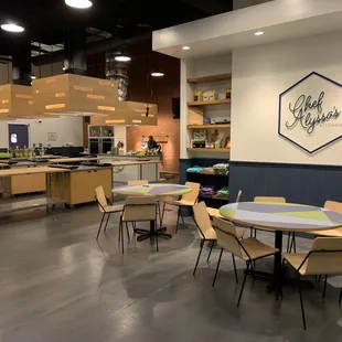 sushi and sashimi, interior