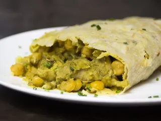 rotiRoti Caribbean Cuisine