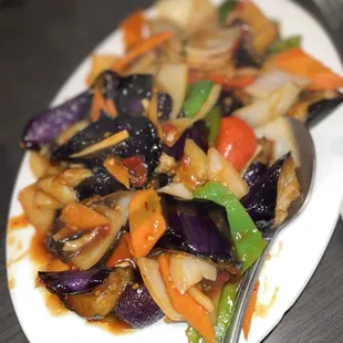 Eggplant with garlic sauce