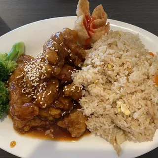 L14. Sesame Chicken Lunch Special