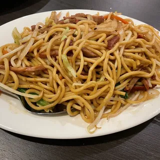 CM1. /BBQ Pork Chow Mein