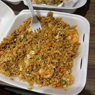 Fried Rice with Shrimp Lunch 4 Fried Chicken Wings