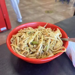 Chicken Lo Mein